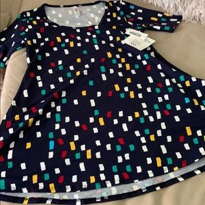 LuLaRoe perfect tee.nwt